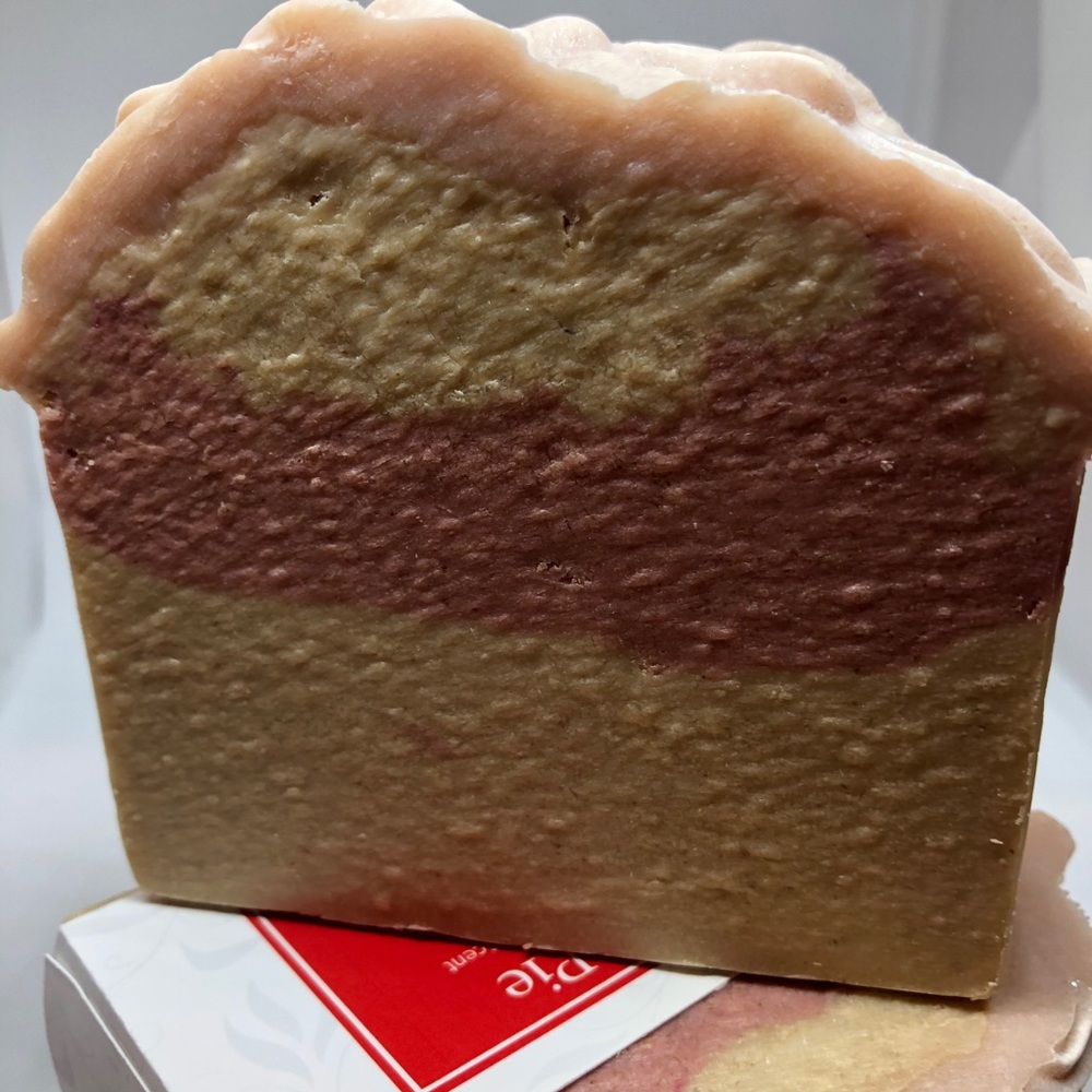 🧼Apple Pie Artisan Natural Soap 5.0 Oz red apple - Picture 11 of 14